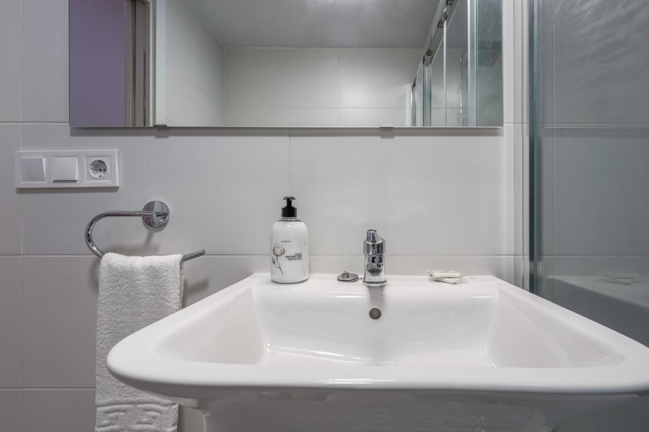 Apartamento De Diseno Centro Sevilla. Wifi/Ac Esterno foto